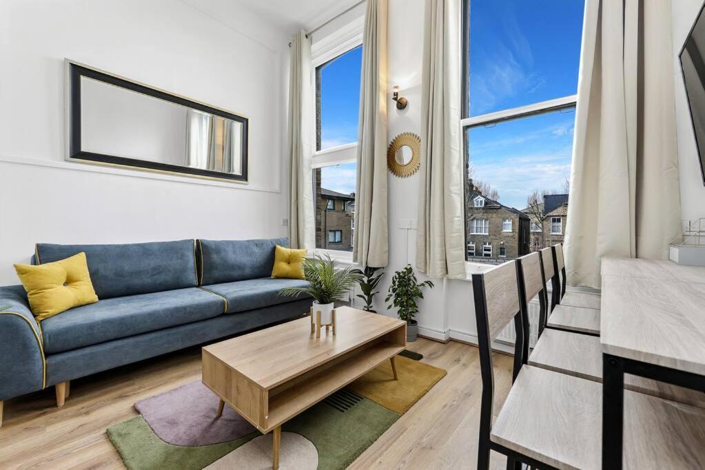 Cosy Place Near Camden Town ลอนดอน ภายนอก รูปภาพ
